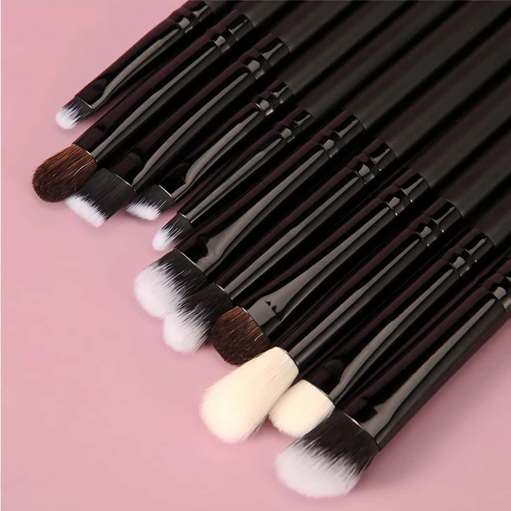 Classic Black Essential Upgraded Face & Eye Brush Set