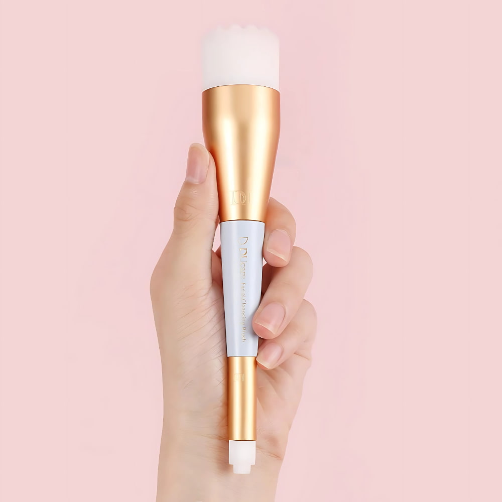 Custom Face & Eye Brush Set
