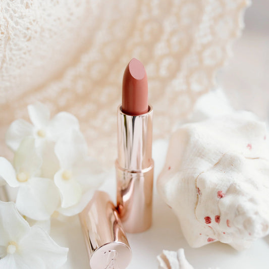 Pure Anada: Lavish Lipstick (Matte)