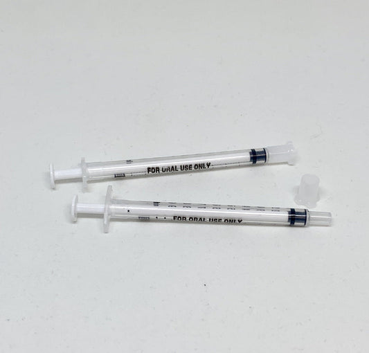 Oral Dispensing Syringe, Clear with cap - Box 100 pcs