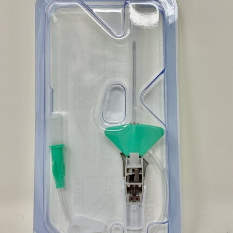 Nexiva IV Closed Catheter, Single Port - Box 100 pcs